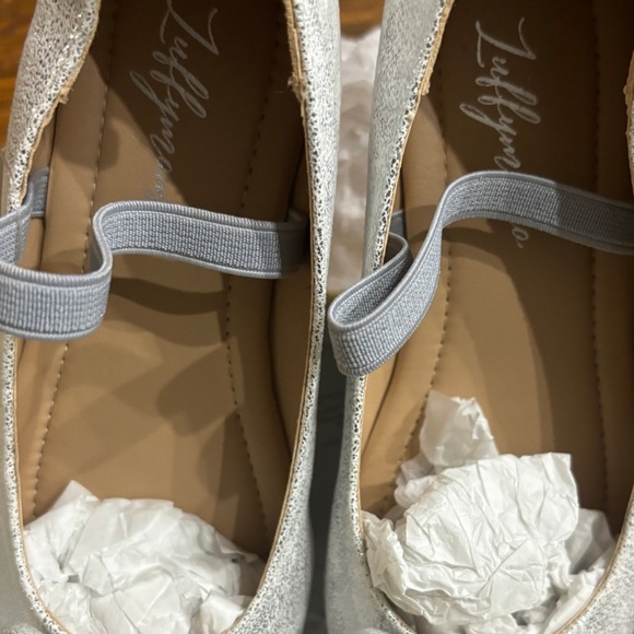 ✨ Zuffymomo Silver Glitter Mary Jane Flats – Girls Size 12 – NIB ✨ - Picture 4 of 6